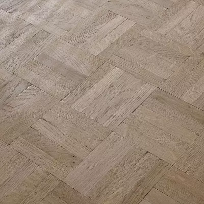 Parquet Chene Massif Damier Brut - 8x500x500 - Choix Premier - Vue de face - Carresol